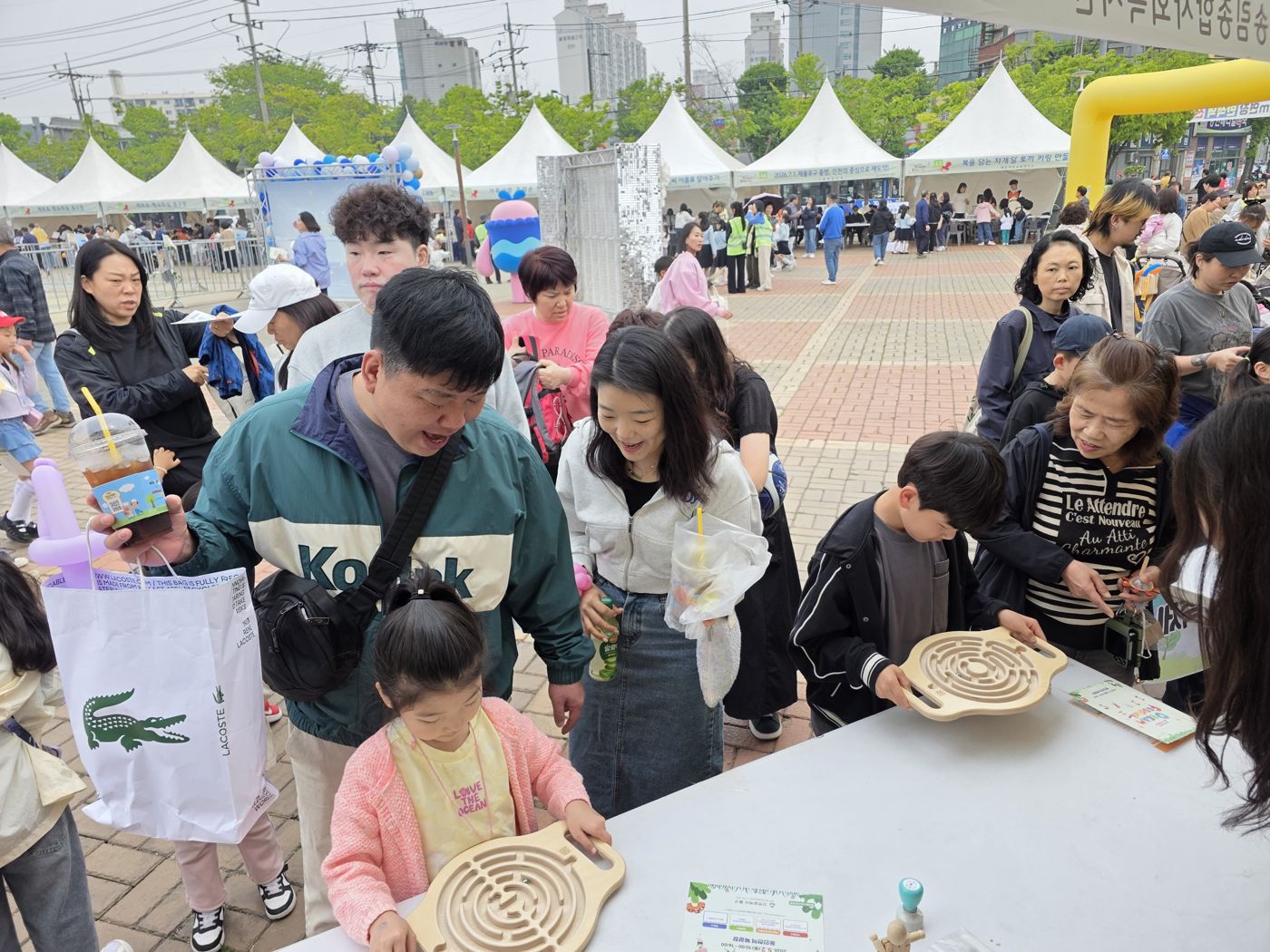 대규모 축제 체험 공간 운영
